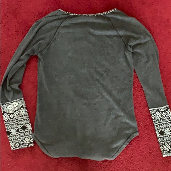 Hem & Thread Long Sleeve Detail Shirt - Picture 4 of 5